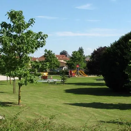 Studio Tout Equipe Revigny-sur-Ornain Exterior foto